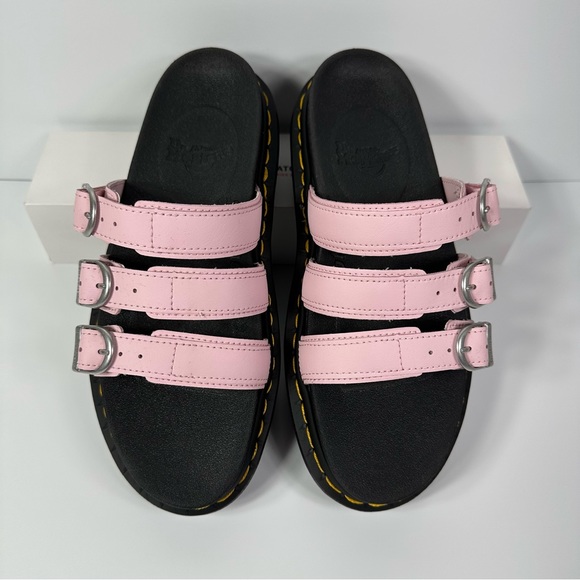 DOC BLAIRE LEATHER SLIDES SANDALS WOMENS SIZE 7 HORSESHOE BUCKLES 3 STRAP NEW - Picture 2 of 10